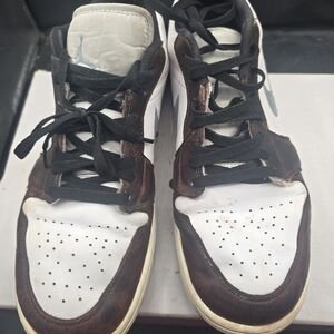 Jordan‎ Brown and White Men's Sneakers